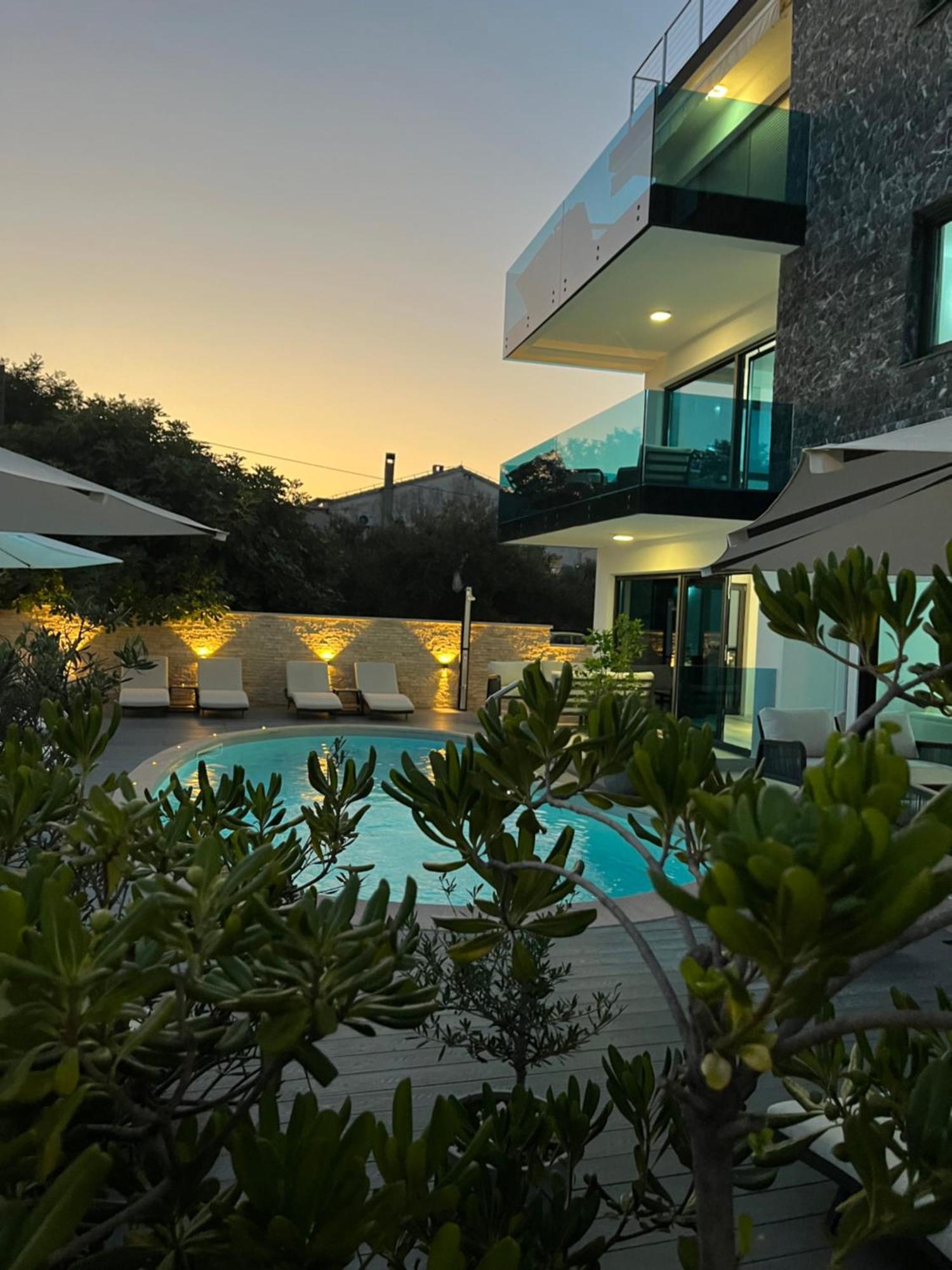 ויר Luxury Apartments Vilamaloca מראה חיצוני תמונה