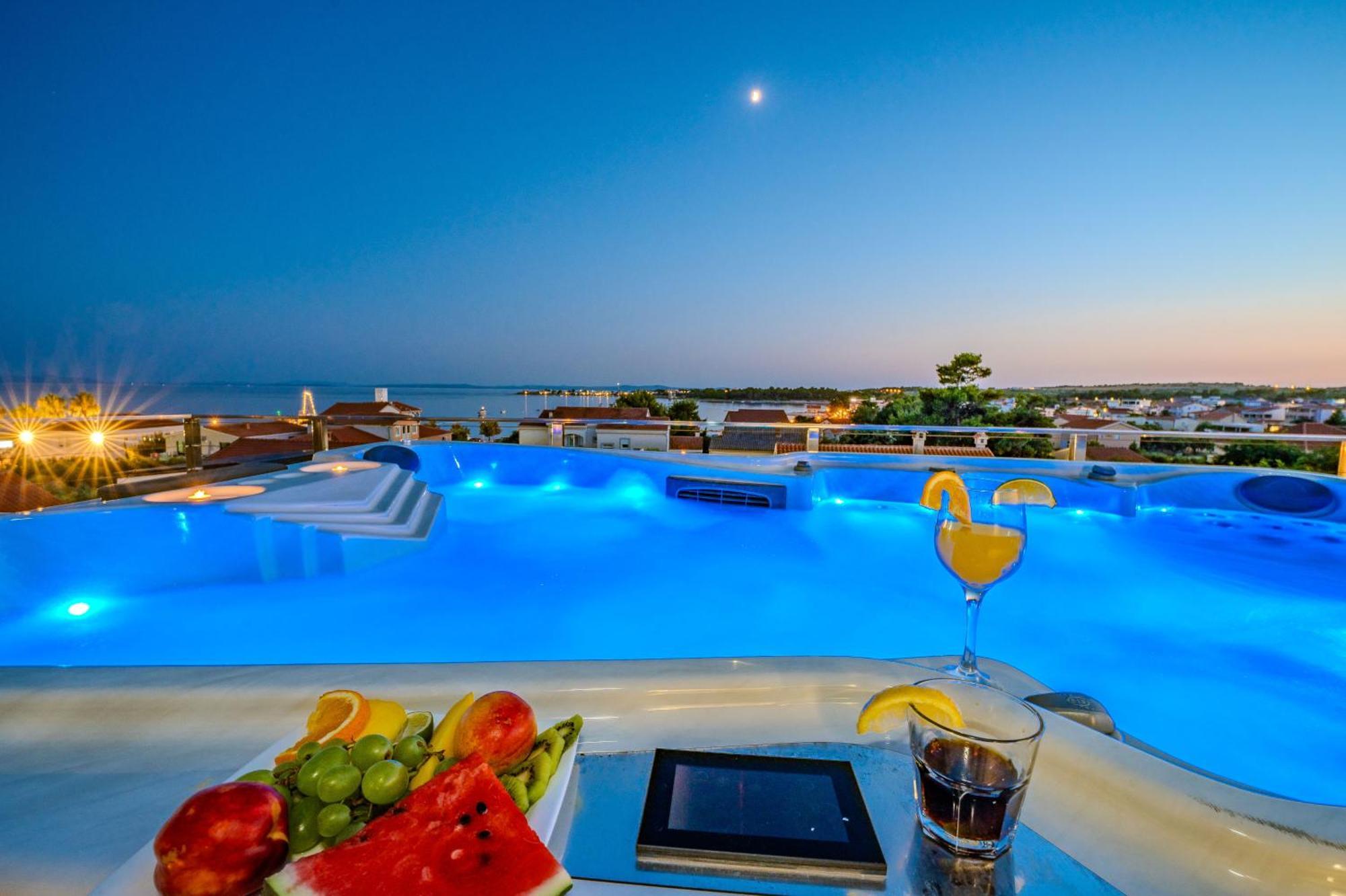 ויר Luxury Apartments Vilamaloca מראה חיצוני תמונה